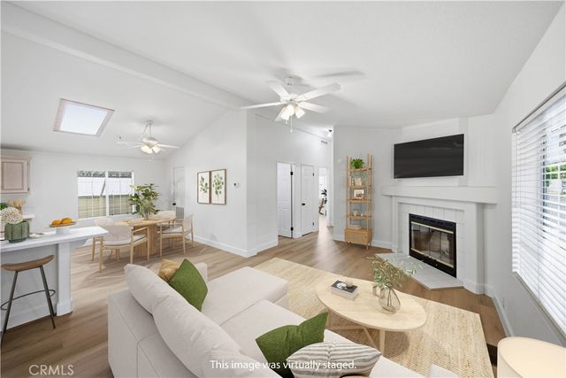 1919 W Coronet 105, Anaheim, CA 92801
