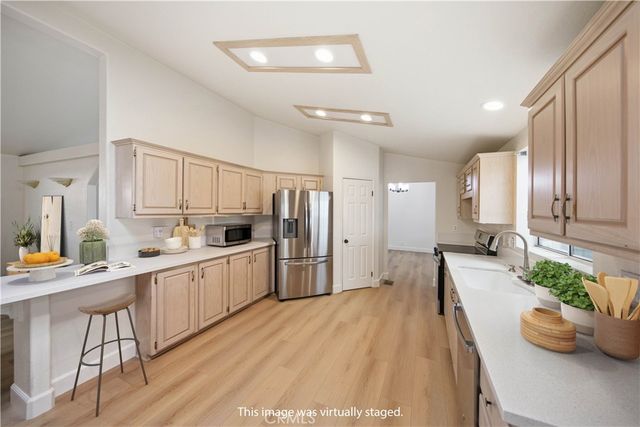 1919 W Coronet 105, Anaheim, CA 92801