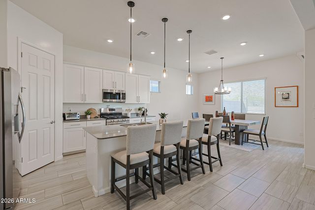 18622 W CHUCKWALLA CANYON Road, Goodyear, AZ 85338