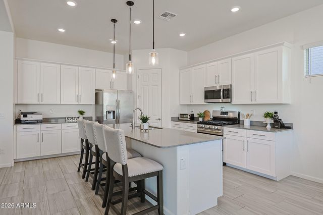 18622 W CHUCKWALLA CANYON Road, Goodyear, AZ 85338