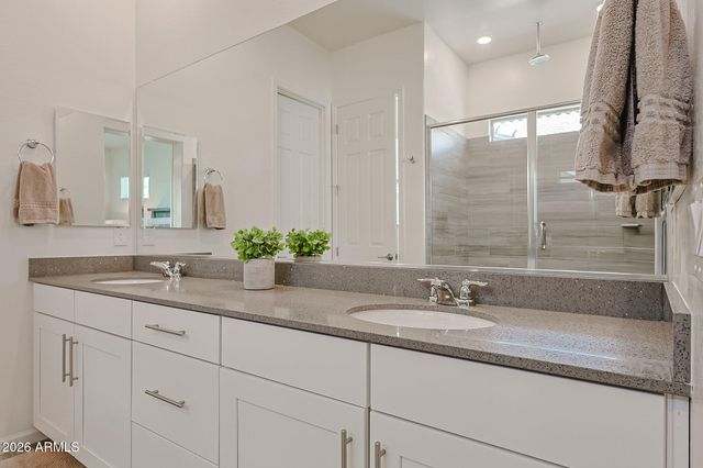 18622 W CHUCKWALLA CANYON Road, Goodyear, AZ 85338