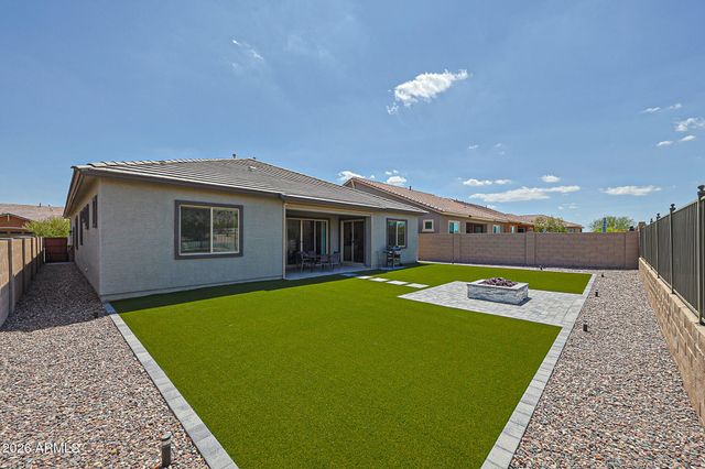 18622 W CHUCKWALLA CANYON Road, Goodyear, AZ 85338