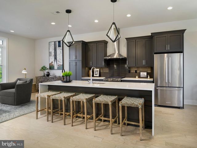 334 FOXTAIL LN, Newtown Square, PA 19073