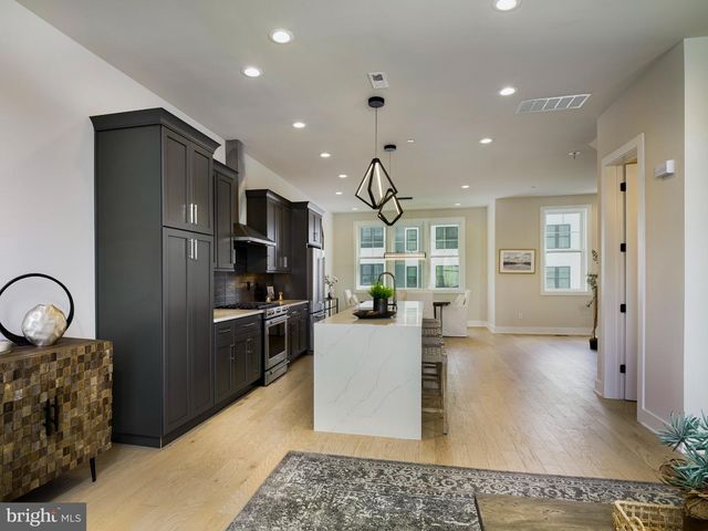 334 FOXTAIL LN, Newtown Square, PA 19073