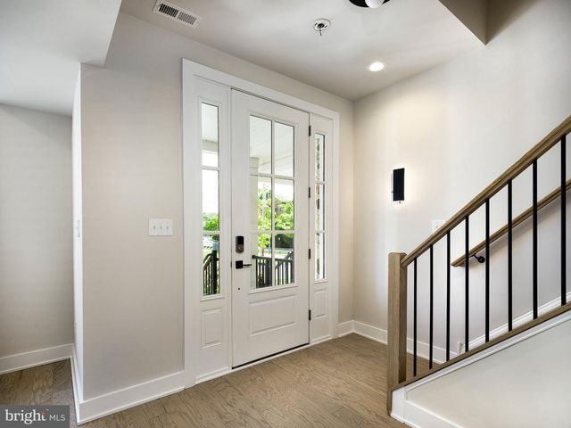 334 FOXTAIL LN, Newtown Square, PA 19073