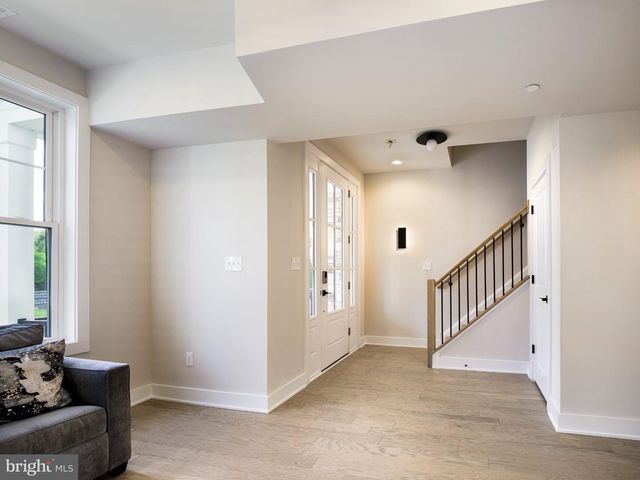 334 FOXTAIL LN, Newtown Square, PA 19073