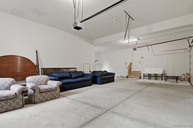 2707 Turtle Lake Drive, Bloomfield Hills, MI 48302
