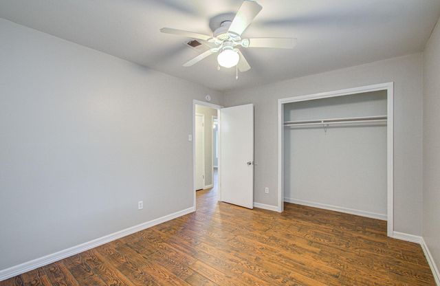 947 W Bertrand Street, Houston, TX 77088