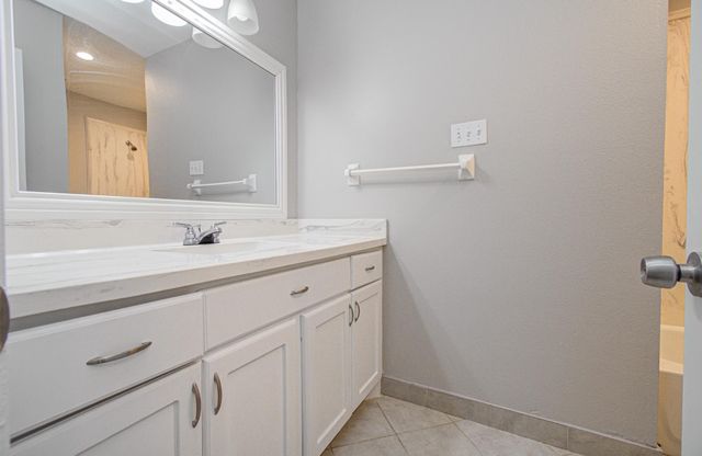 947 W Bertrand Street, Houston, TX 77088