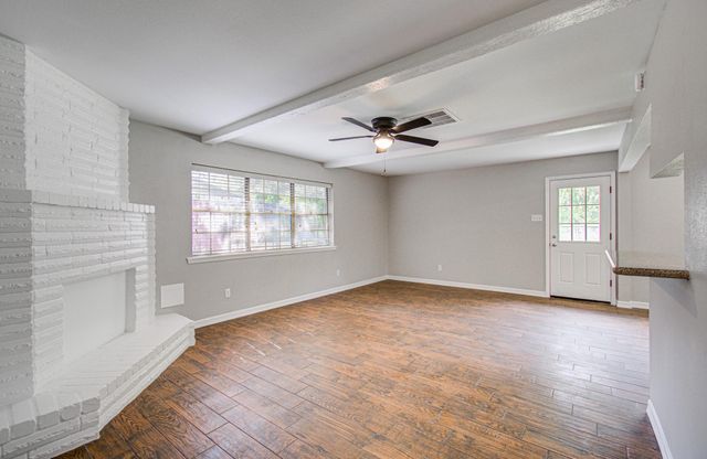 947 W Bertrand Street, Houston, TX 77088