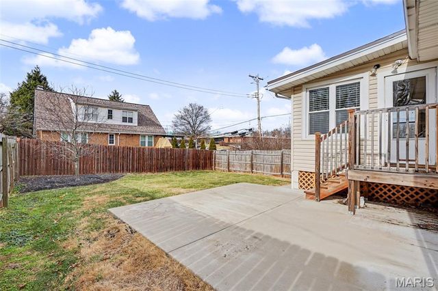 619 N Rock Hill Road, Rock Hill, MO 63119