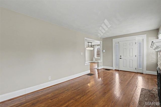 619 N Rock Hill Road, Rock Hill, MO 63119