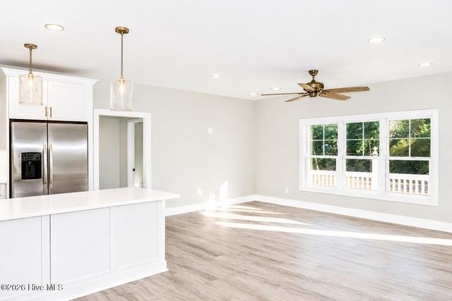 1901 Oxpen Road SW, Supply, NC 28462