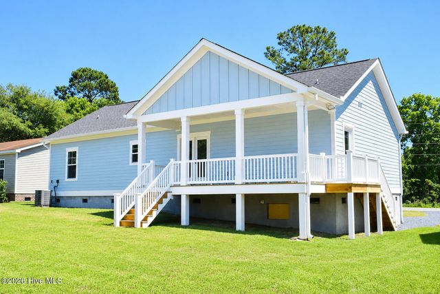 1901 Oxpen Road SW, Supply, NC 28462