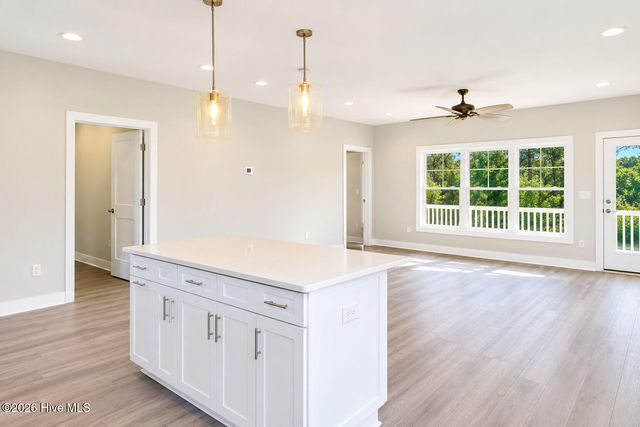 1901 Oxpen Road SW, Supply, NC 28462