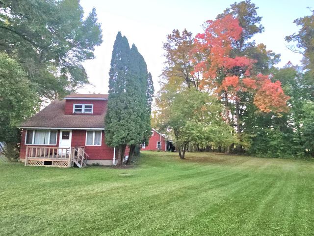 920 E Evergreen Street, Isle, MN 56342