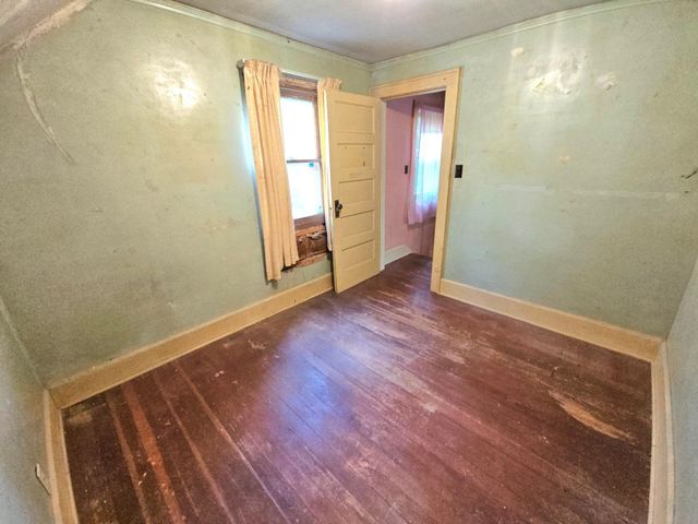 920 E Evergreen Street, Isle, MN 56342