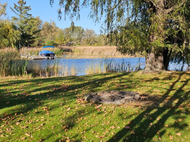 920 E Evergreen Street, Isle, MN 56342