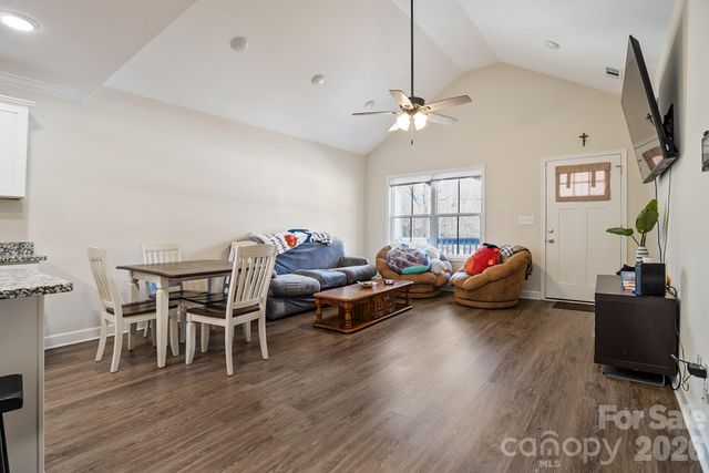 15 Hill Street, York, SC 29745