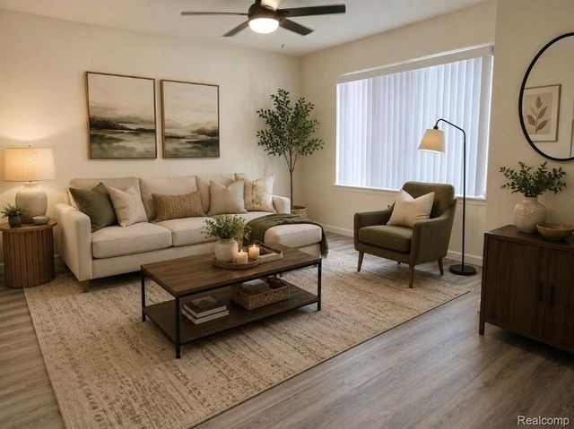 33828 Stonewood Drive, Sterling Heights, MI 48312