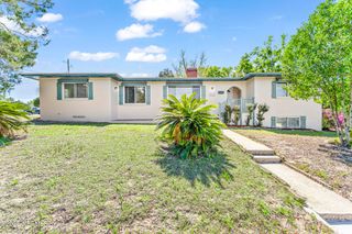 5634 ST ISABEL Drive, Jacksonville, FL 32277