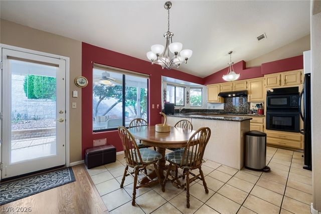 9536 Cliff View Way, Las Vegas, NV 89117