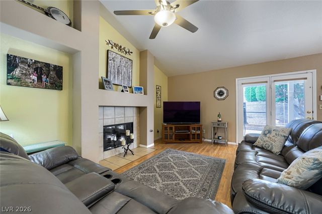 9536 Cliff View Way, Las Vegas, NV 89117