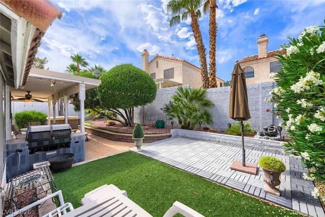 9536 Cliff View Way, Las Vegas, NV 89117