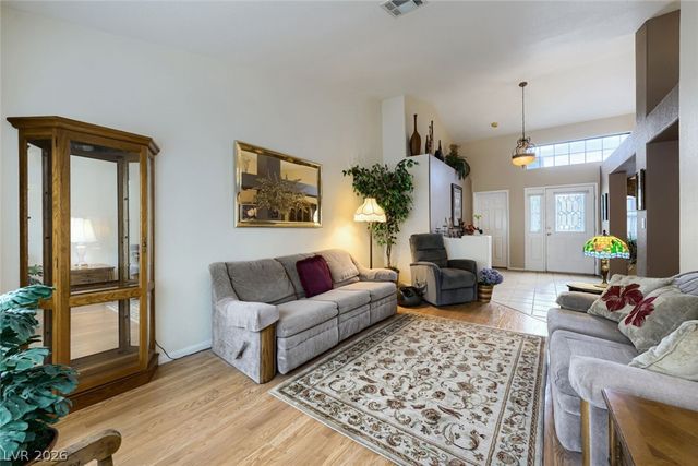 9536 Cliff View Way, Las Vegas, NV 89117