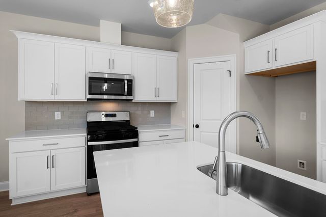 1315 Ruddy Way, Lebanon, TN 37090