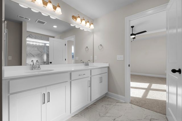 1315 Ruddy Way, Lebanon, TN 37090