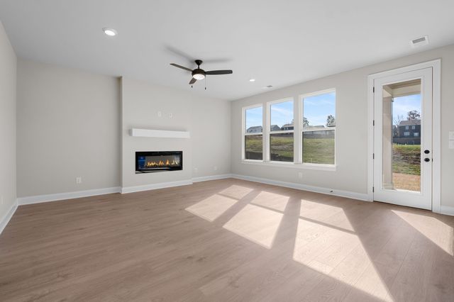 1315 Ruddy Way, Lebanon, TN 37090