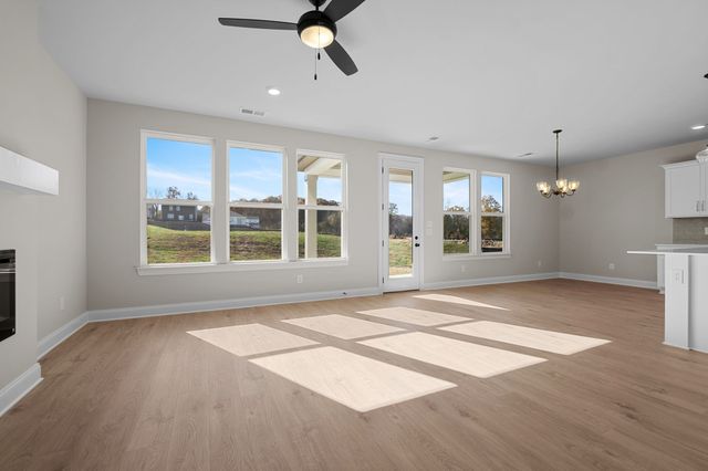 1315 Ruddy Way, Lebanon, TN 37090