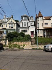 444 Summer Ave, Newark City, NJ 07104