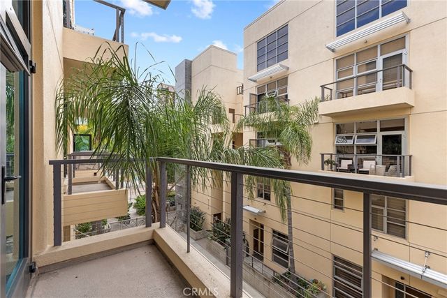 133 The Promenade N 318, Long Beach, CA 90802