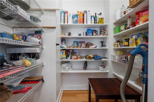 151 Drum Rock Avenue Avenue, Warwick, RI 02886