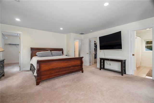 151 Drum Rock Avenue Avenue, Warwick, RI 02886