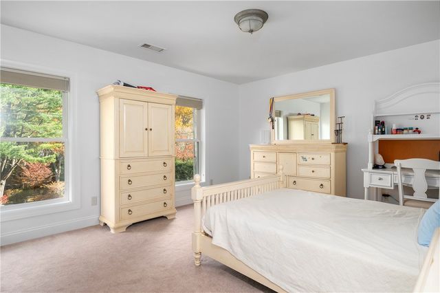 151 Drum Rock Avenue Avenue, Warwick, RI 02886