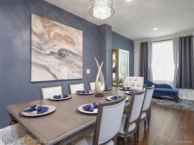 24869 Ivy, Novi, MI 48375