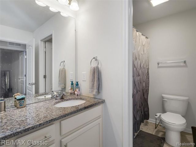 24869 Ivy, Novi, MI 48375