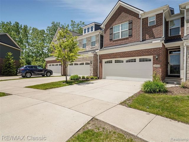 24869 Ivy, Novi, MI 48375