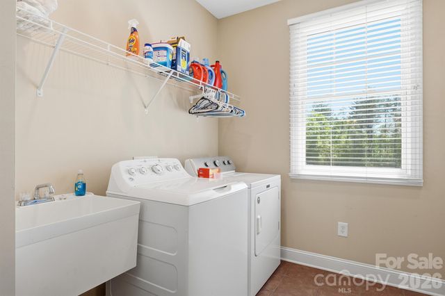 321 Winding Creek Drive, Morganton, NC 28655