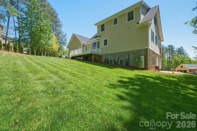 321 Winding Creek Drive, Morganton, NC 28655