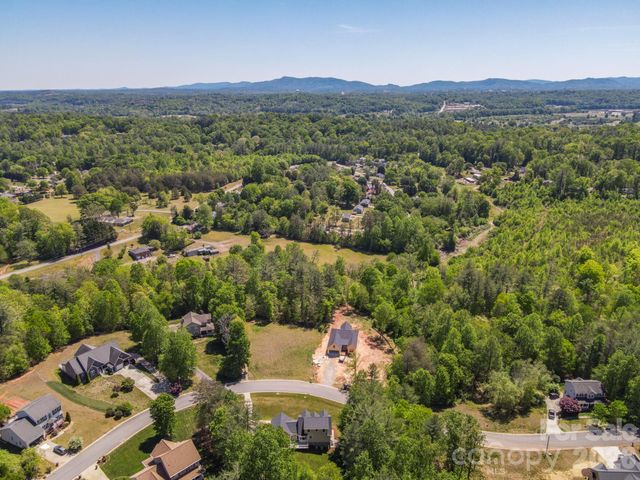 321 Winding Creek Drive, Morganton, NC 28655