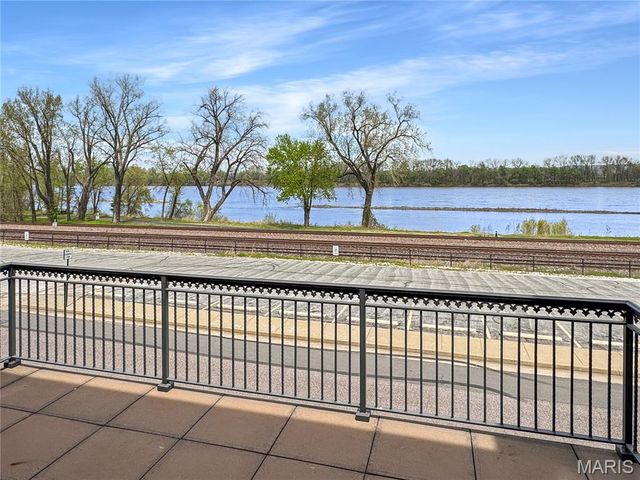 524 W Front Street, Washington, MO 63090