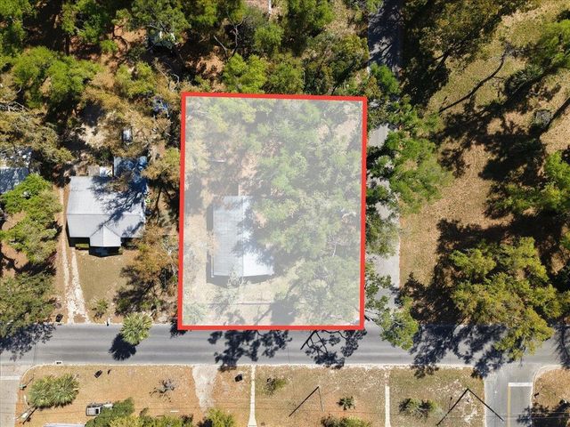 210 S Center Street, Perry, FL 32347