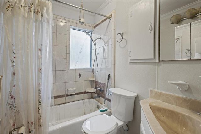 210 S Center Street, Perry, FL 32347