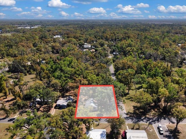 210 S Center Street, Perry, FL 32347