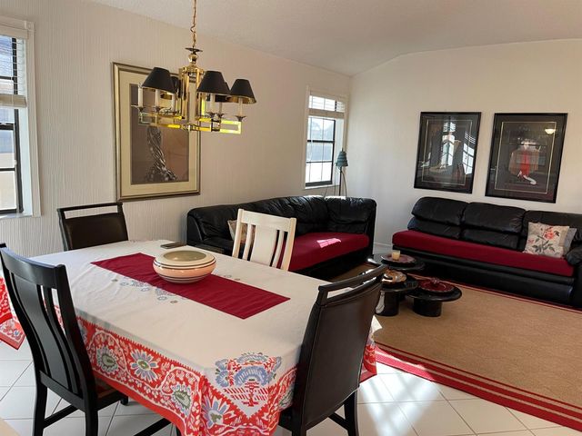6650 Montego Bay Boulevard F, Boca Raton, FL 33433