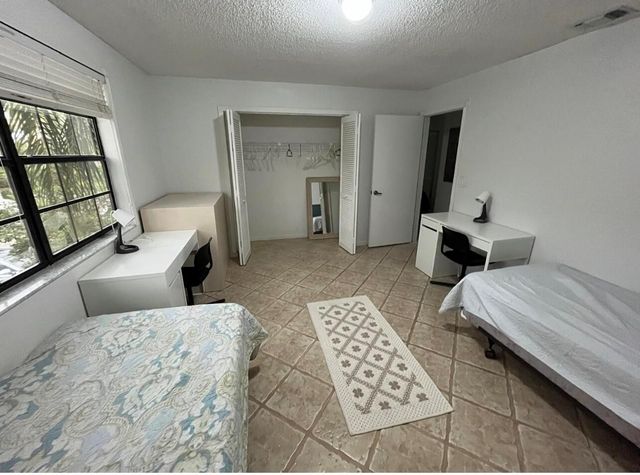 6650 Montego Bay Boulevard F, Boca Raton, FL 33433